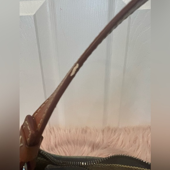 Dooney & Bourke Purse - Picture 6 of 8